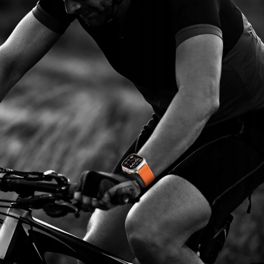 Uniwersalny design – Idealny do sportowych i eleganckich stylizacji