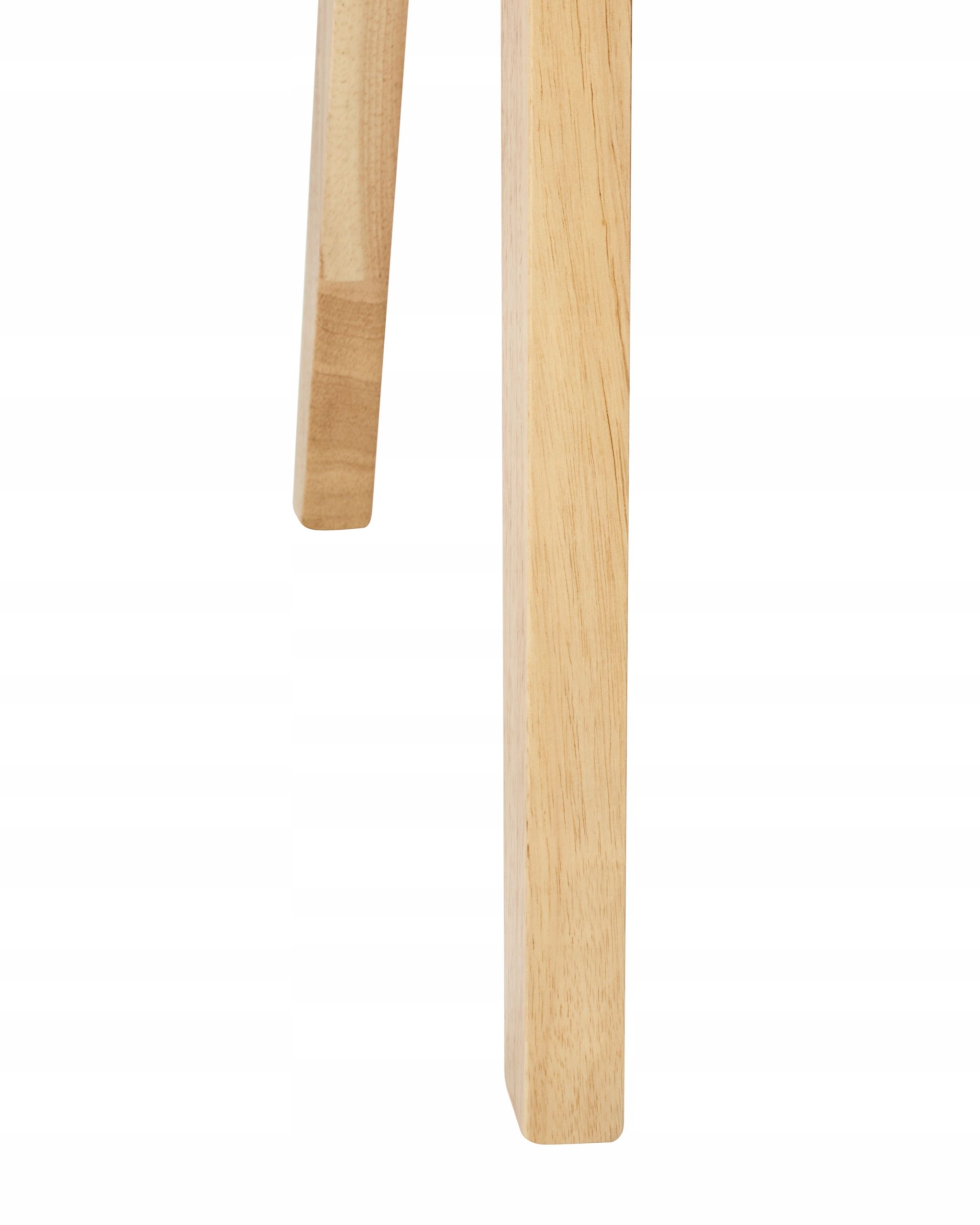 Wysokiej jakości drewno kauczukowe – Naturalny urok i trwałość