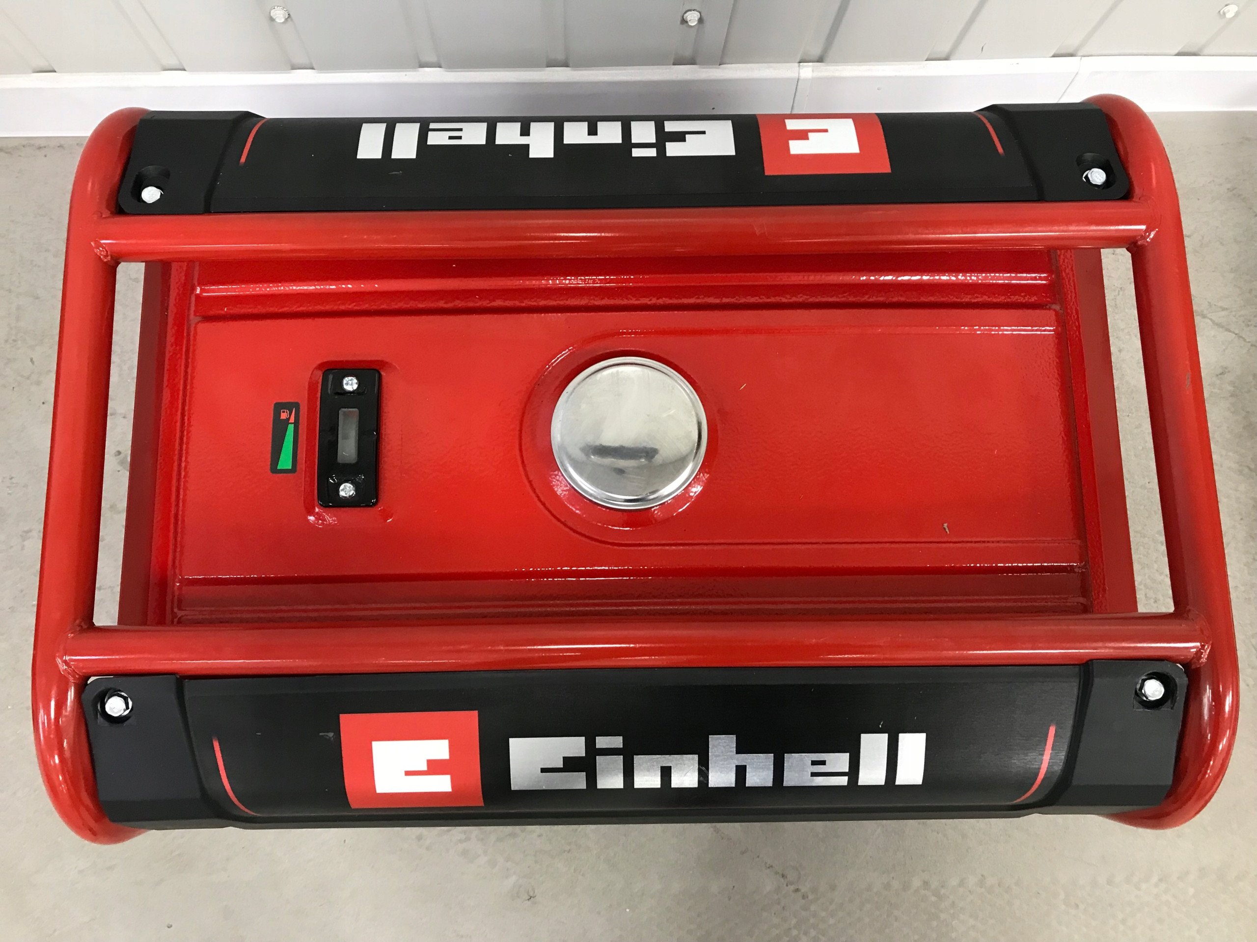 Duży zbiornik 15 litrów – Długotrwała praca bez przerw