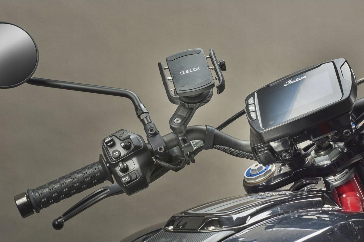 Montaż na średnicach kierownicy od 12 do 32 mm