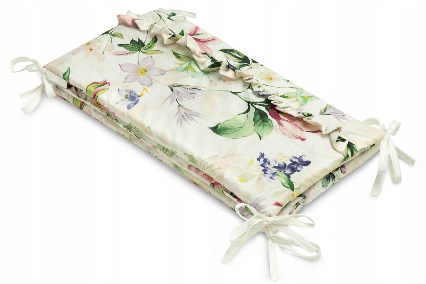 Idealny do standardowego łóżeczka o wymiarach 120x60 cm