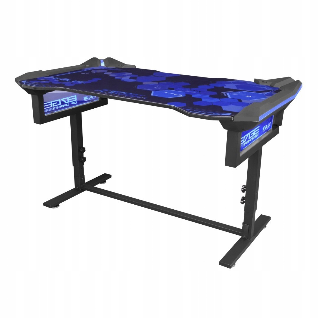Ogromny blat 135 cm x 69,5 cm – Przestrzeń dla graczy