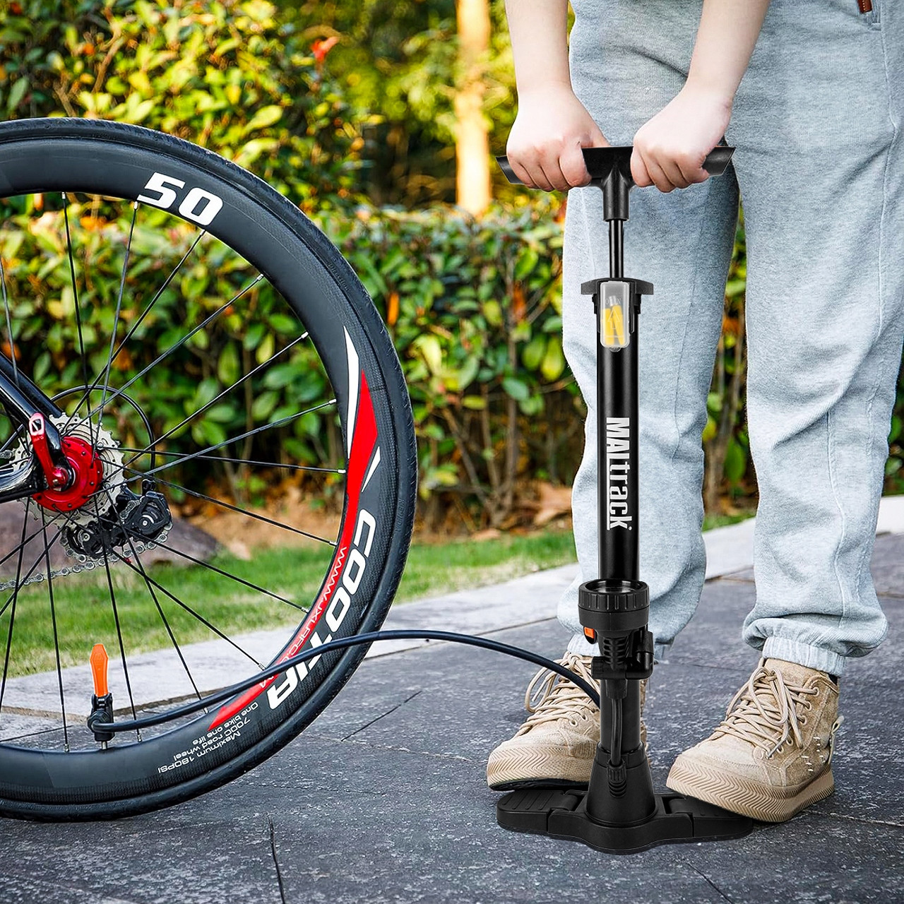 POMPKA ROWEROWA PODŁOGOWA Z MANOMETREM DO ROWERU PIŁKI MATERACA 3 KOŃCÓWKI Wysokość 61.5 cm