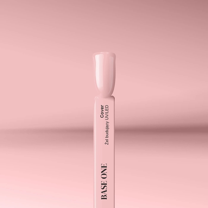 Kryjący żel budujący o naturalnym odcieniu różu