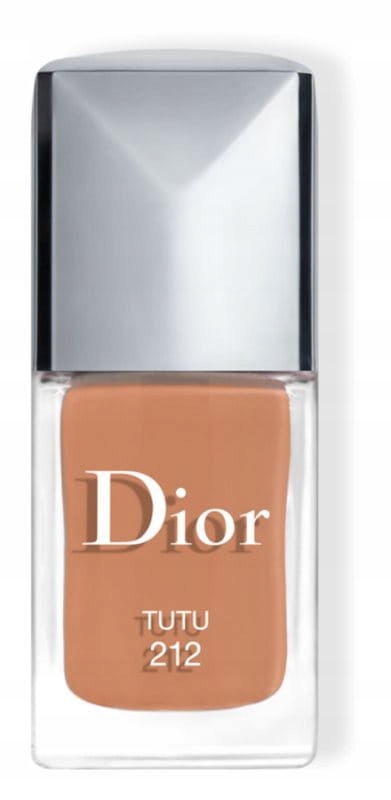 Jak stosować lakier Dior Vernis dla najlepszych efektów