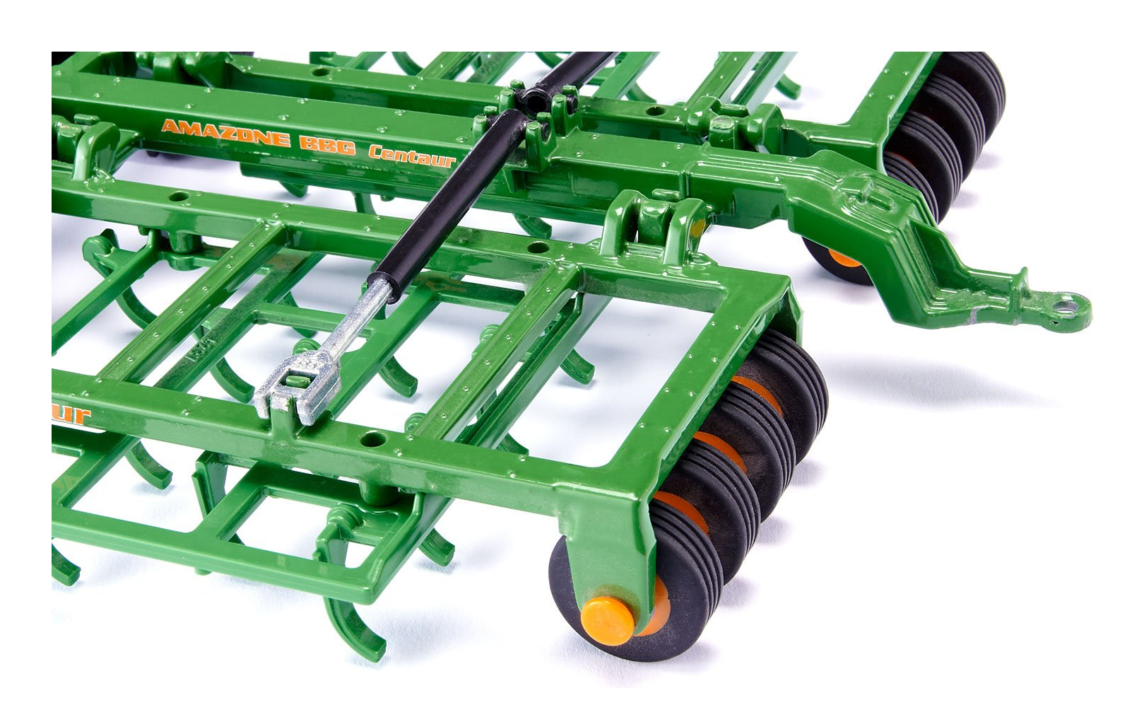 Kompatybilność z innymi modelami Siku w skali 1:32