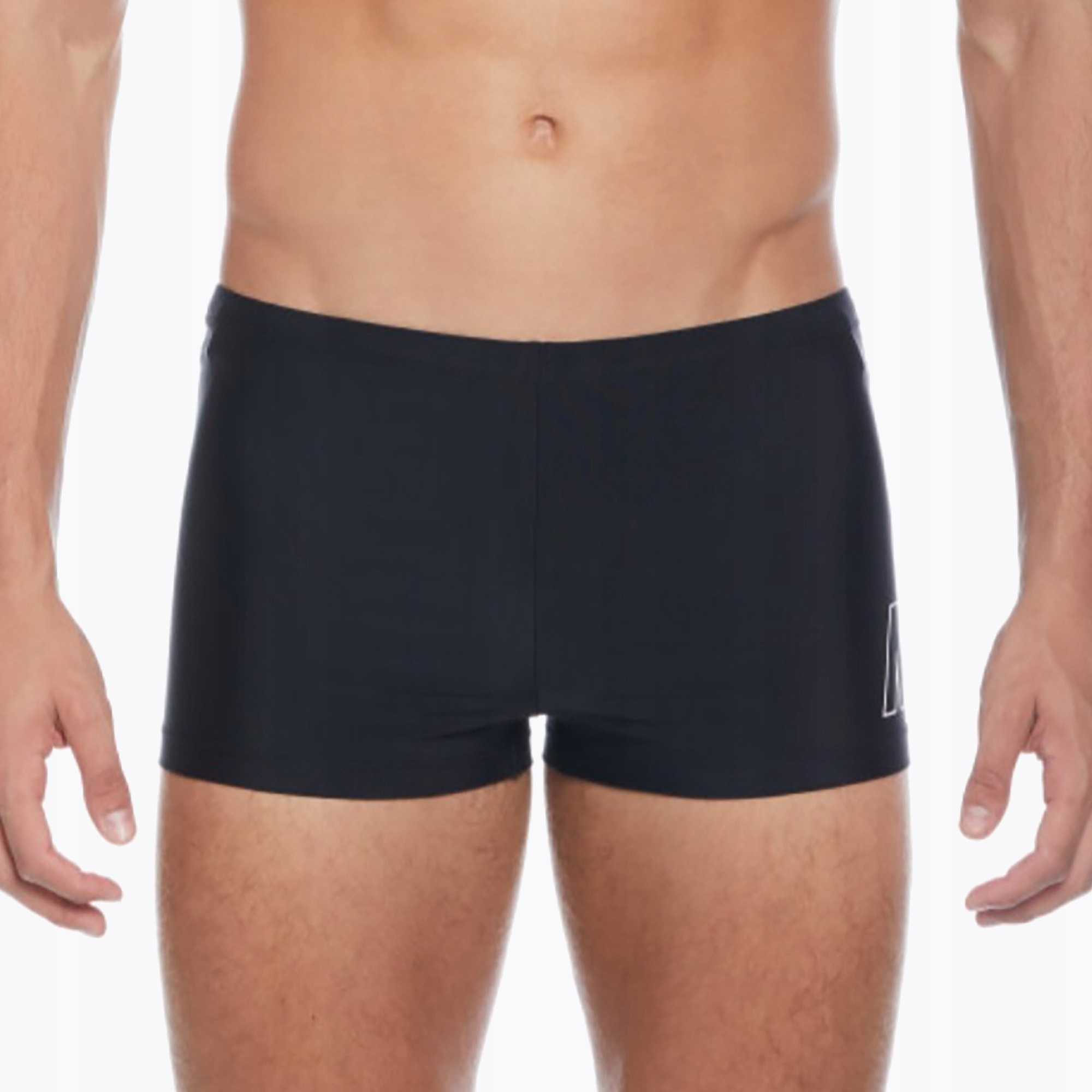 Kąpielówki Nike Logo S – Styl i komfort na plaży