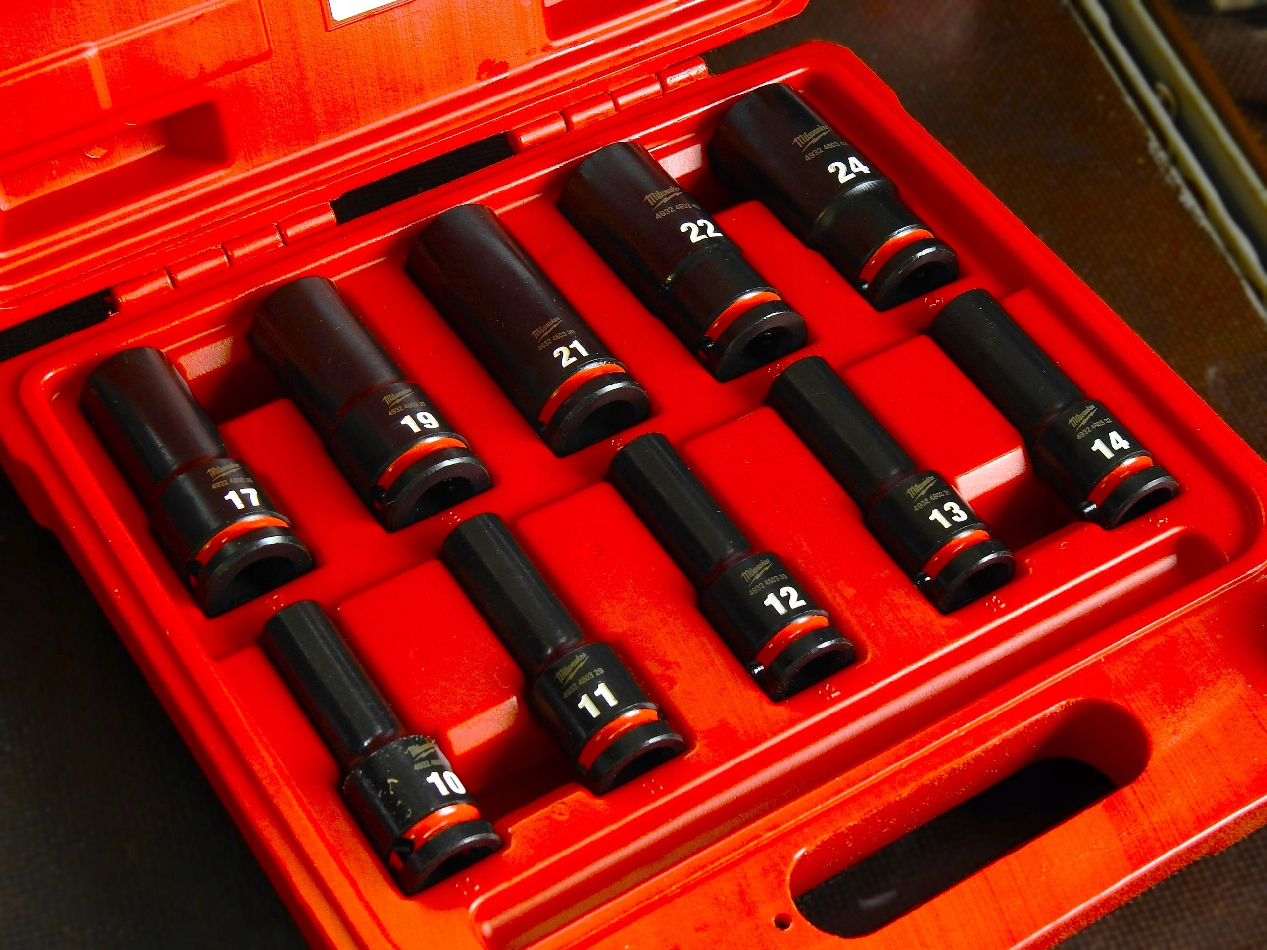 Zastosowanie w hydraulice, motoryzacji i budownictwie