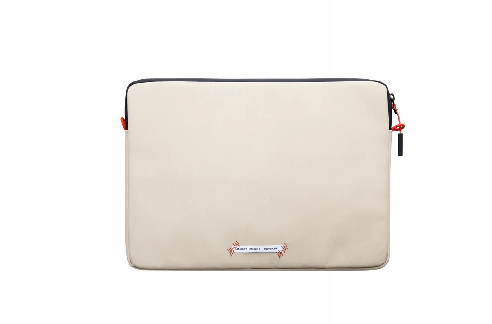 Wodoodporna konstrukcja z wytrzymałego materiału