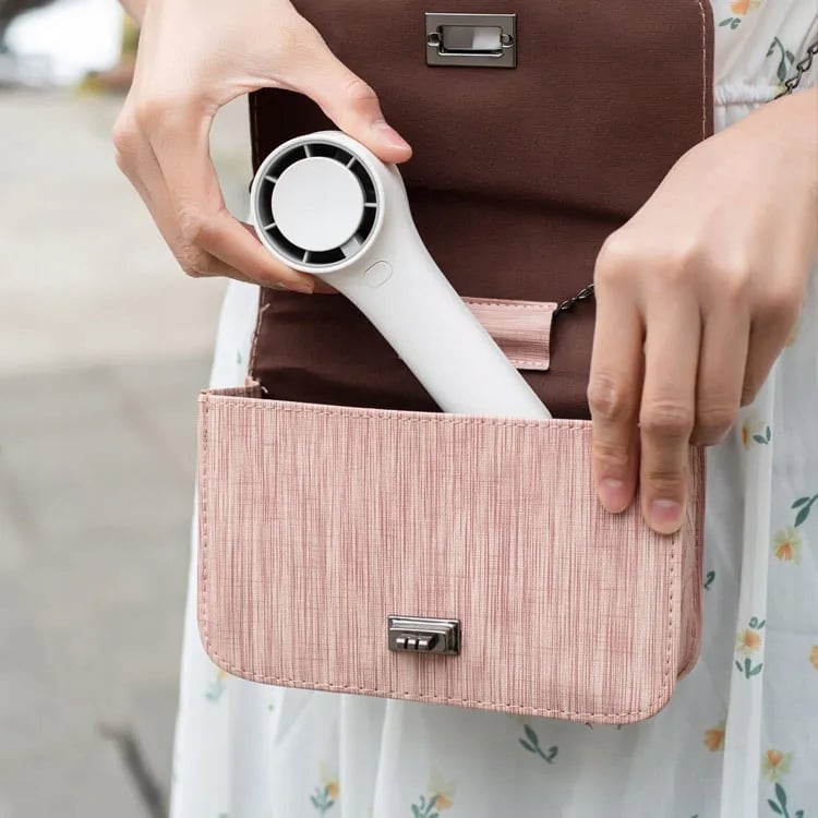 Przenośny mini wentylator z ergonomicznym designem