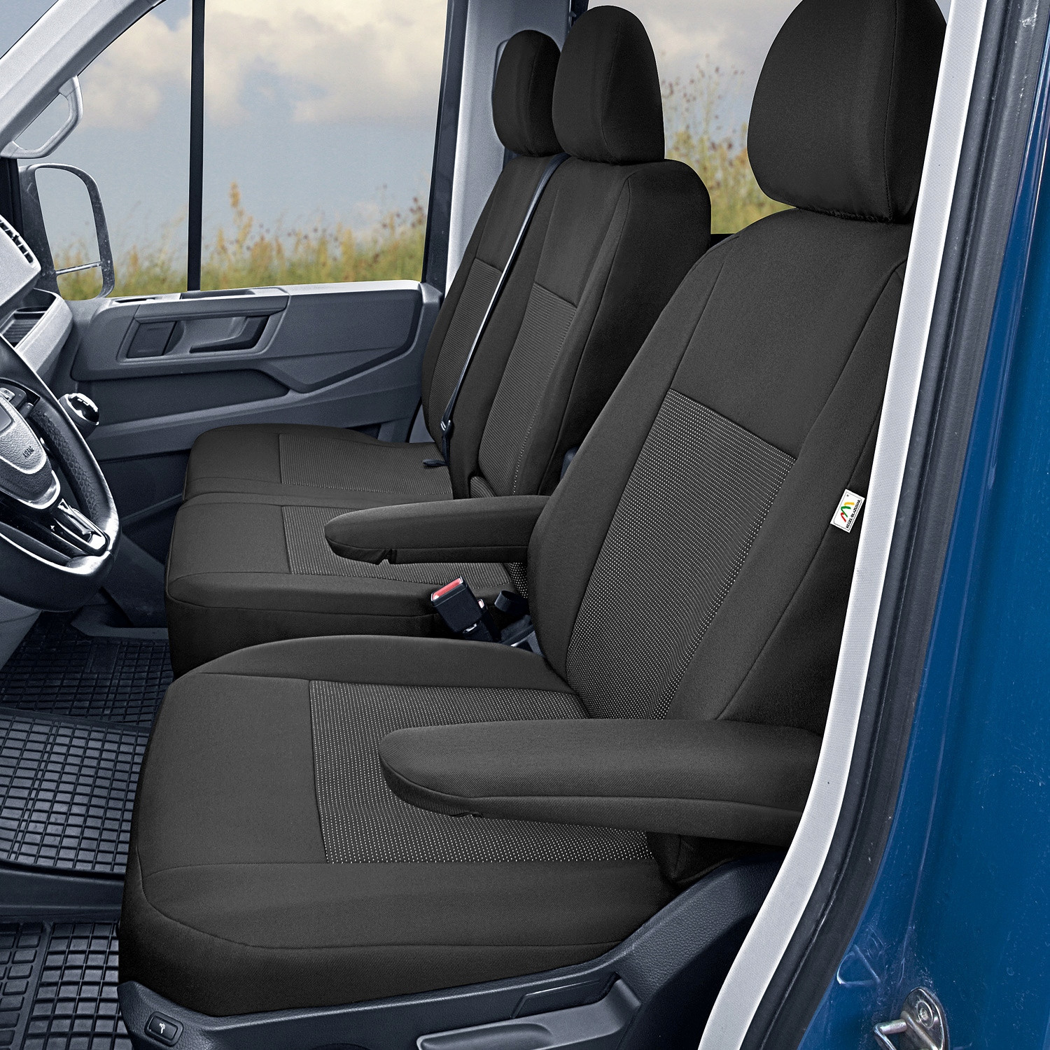 Pokrowce miarowe 1+2 VW Crafter II, MAN TGE – Elegancja i ochrona wnętrza
