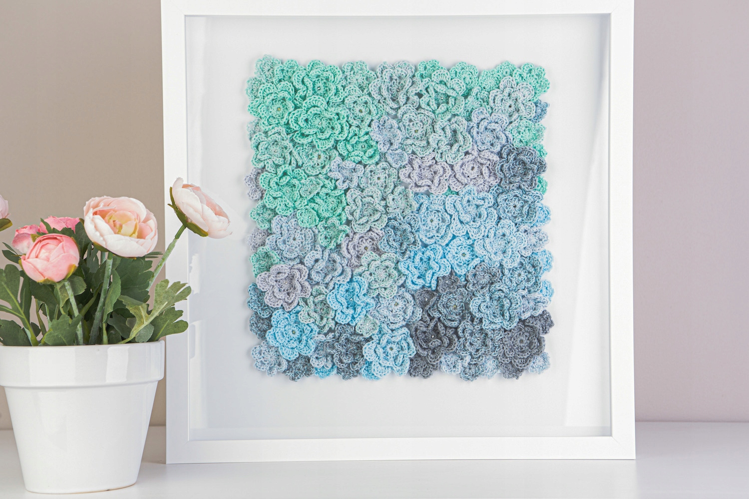 Obraz podświetlany - Kwiaty: mięta-błękit-popiel Bohater Inny