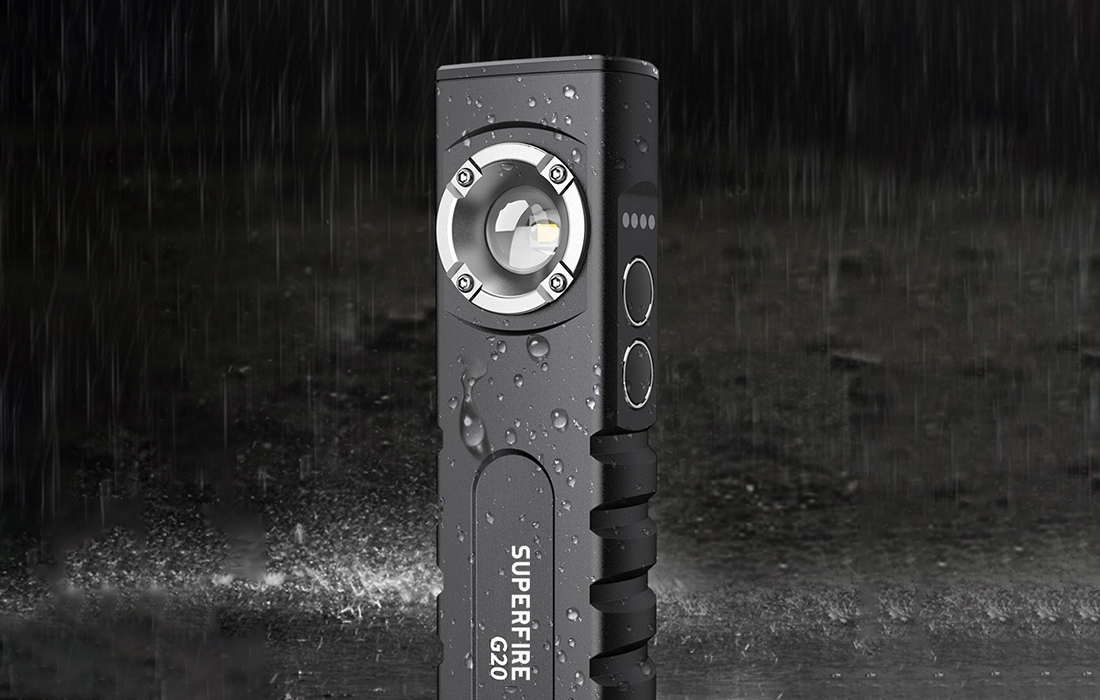 Praktyczne elementy konstrukcji – Klips, hak i magnetyczna baza