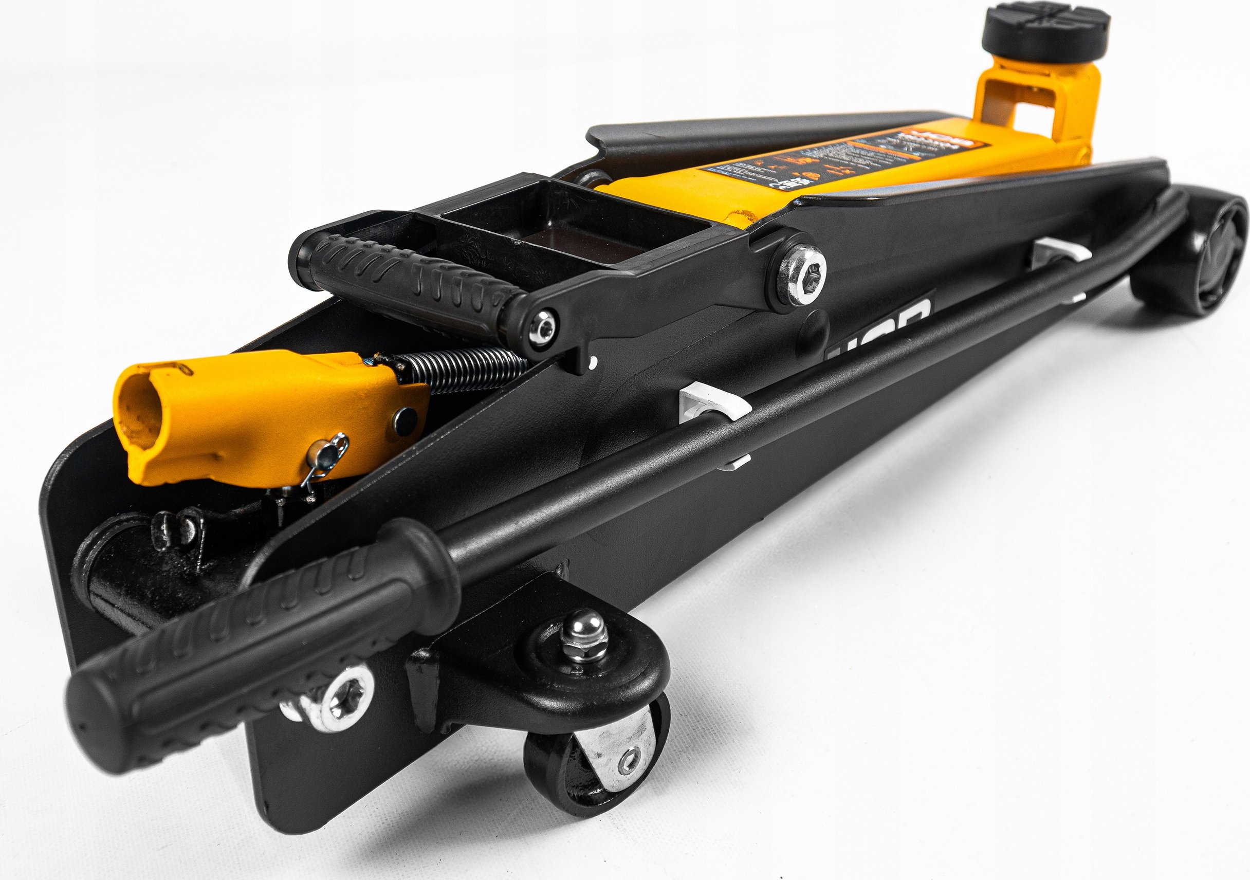 Kółka skrętne – precyzyjne ustawienie podnośnika