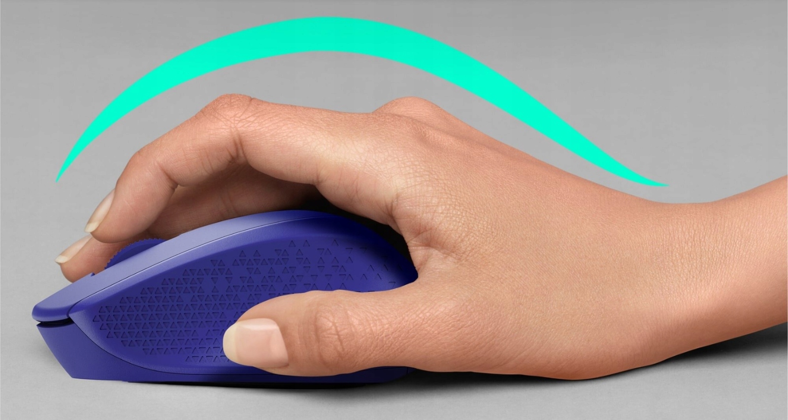 Ergonomiczny kształt dla praworęcznych użytkowników