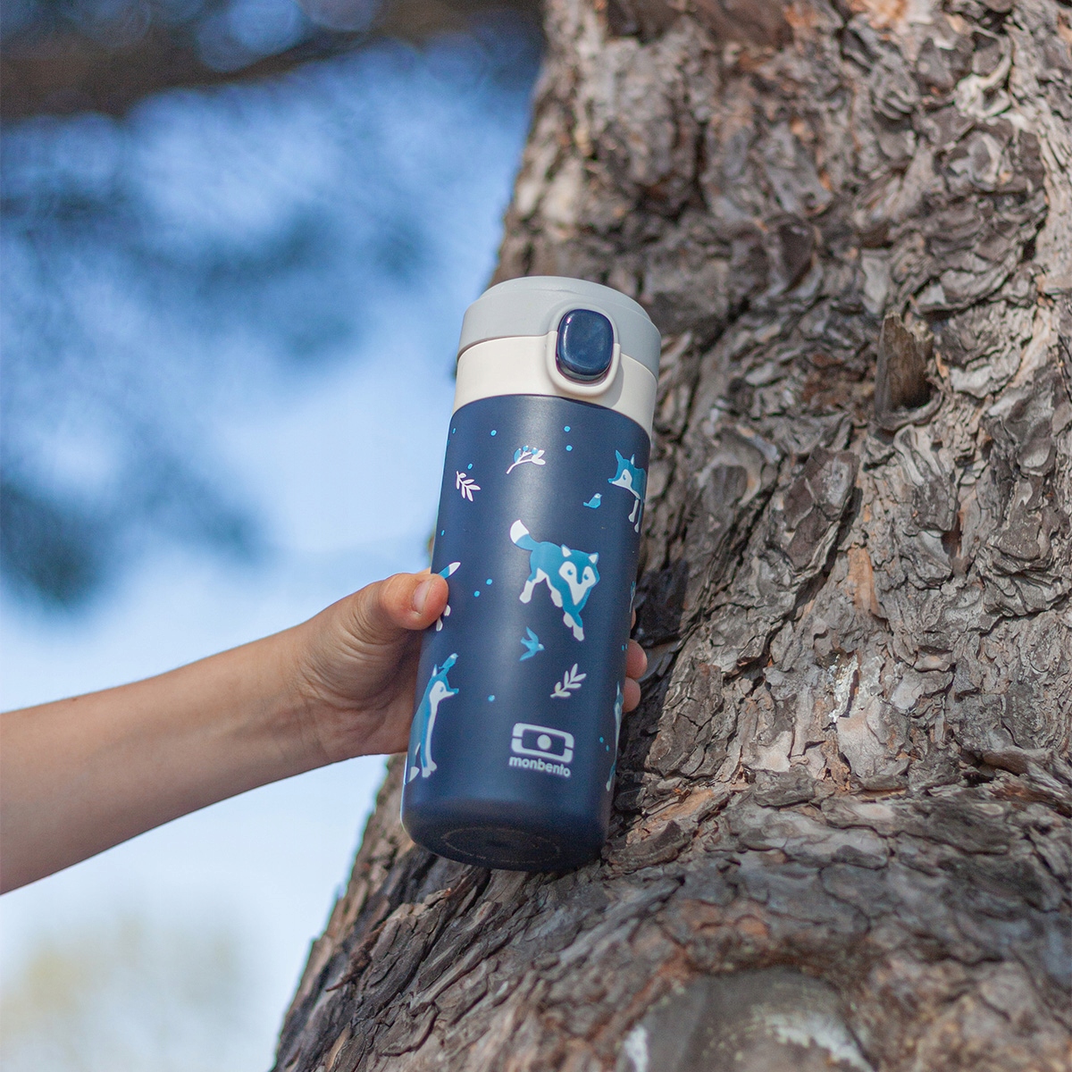 Wydajność termiczna – Utrzymuje temperaturę napojów do 12 godzin