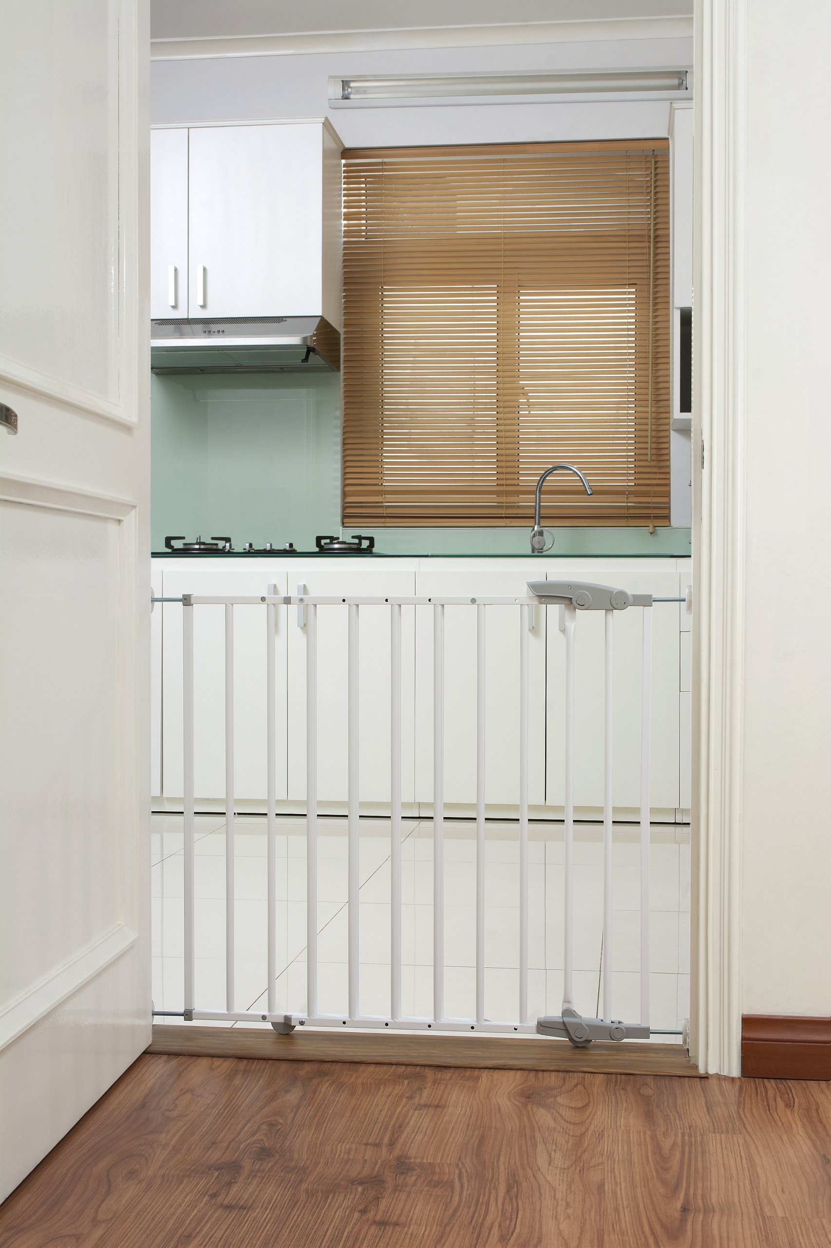 Barierka ochronna dla dzieci Elia Biała – Bezpieczne rozwiązanie dla Twojego domu