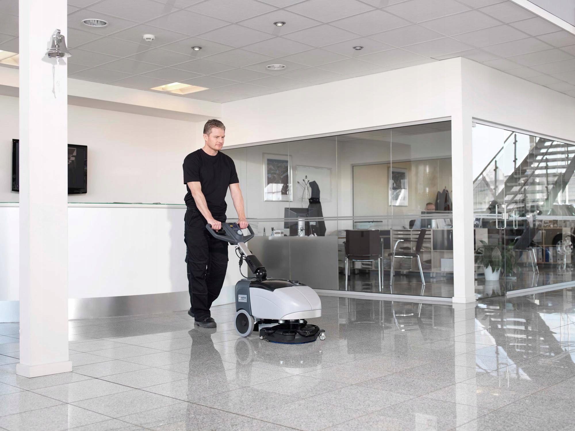 Wydajność szorowania i zbierania brudnej wody