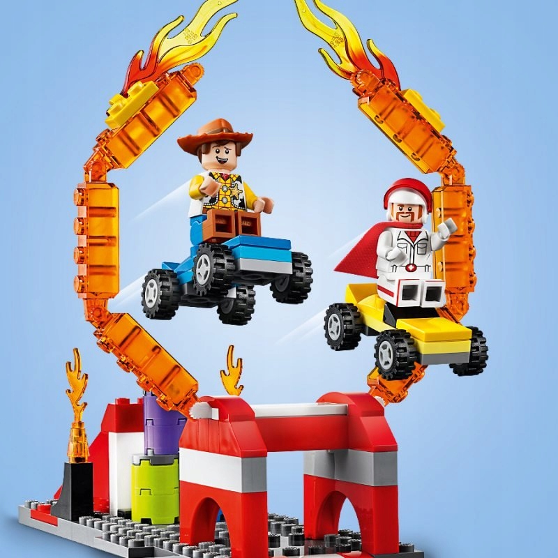 Minifigurki Chudy i Diuk Kabum – Zabawa w odgrywanie ról