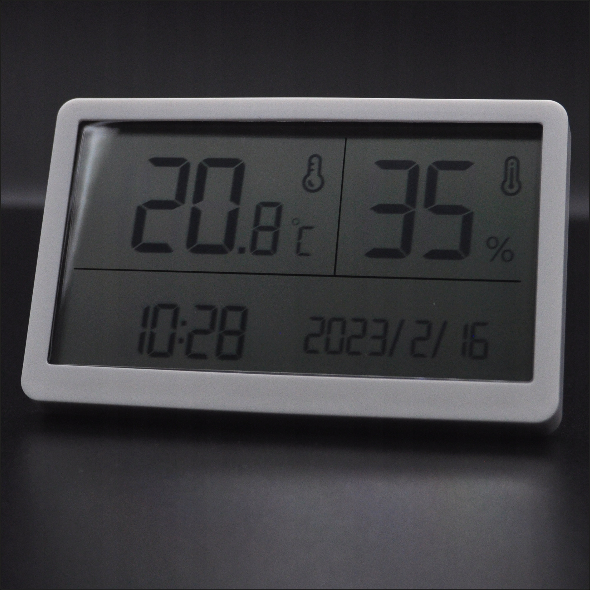 Wygodne monitorowanie wilgotności powietrza