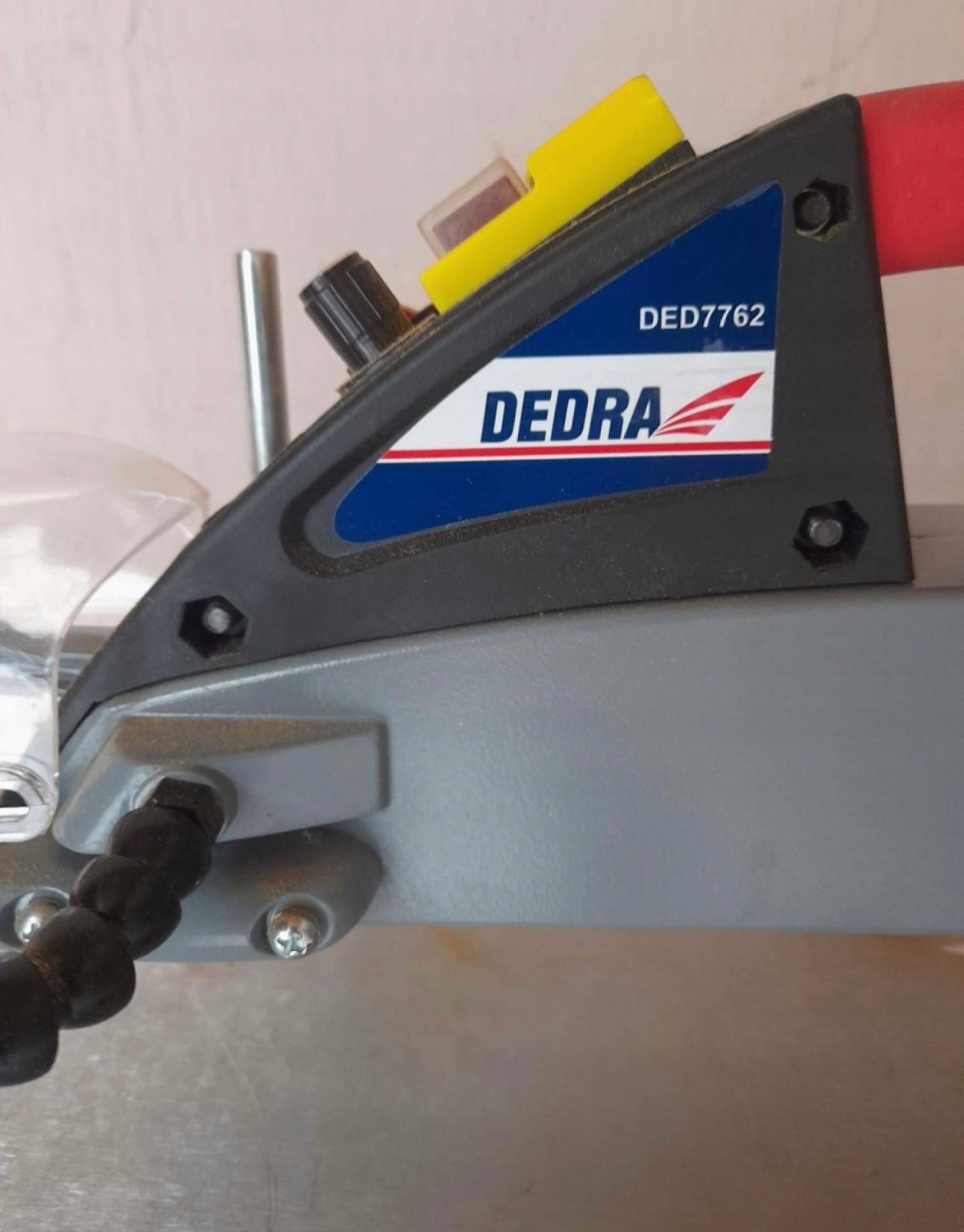 Pochylenie blatu roboczego do 45 stopni