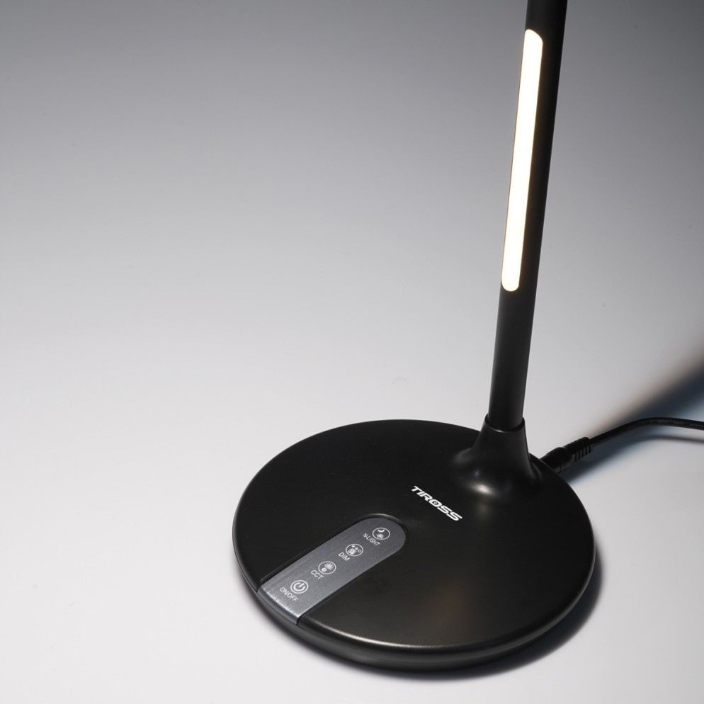 Regulacja jasności – Innowacyjny panel dotykowy