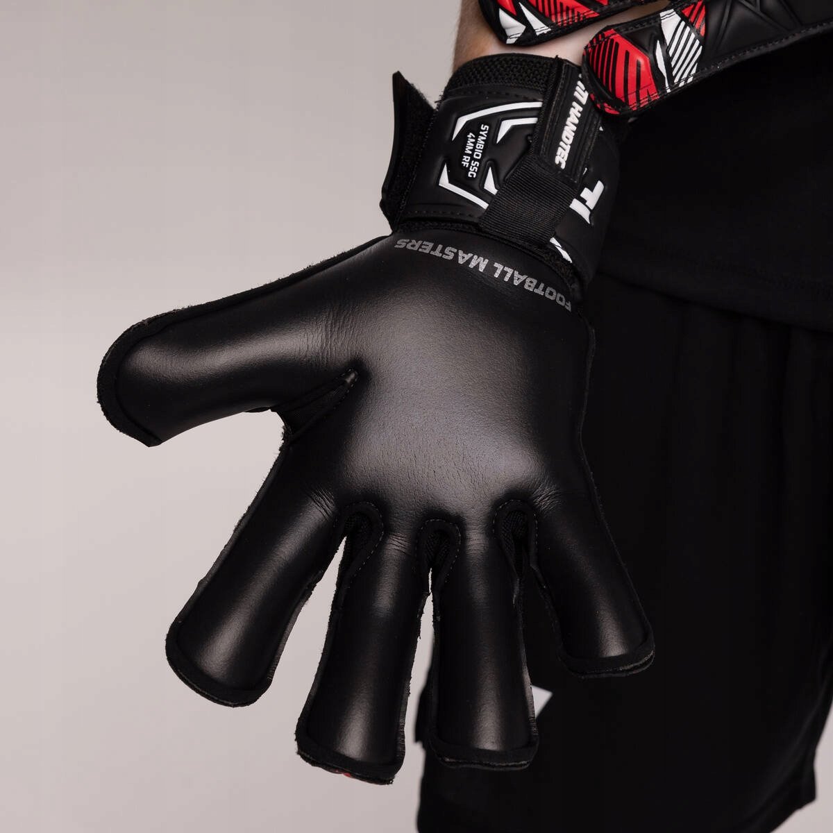 Wyjątkowy krój Roll Finger dla lepszego chwytu