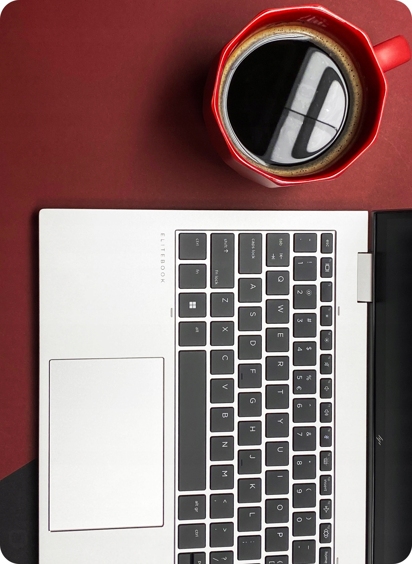 Łączność: Wi-Fi 6E i Bluetooth 5.3