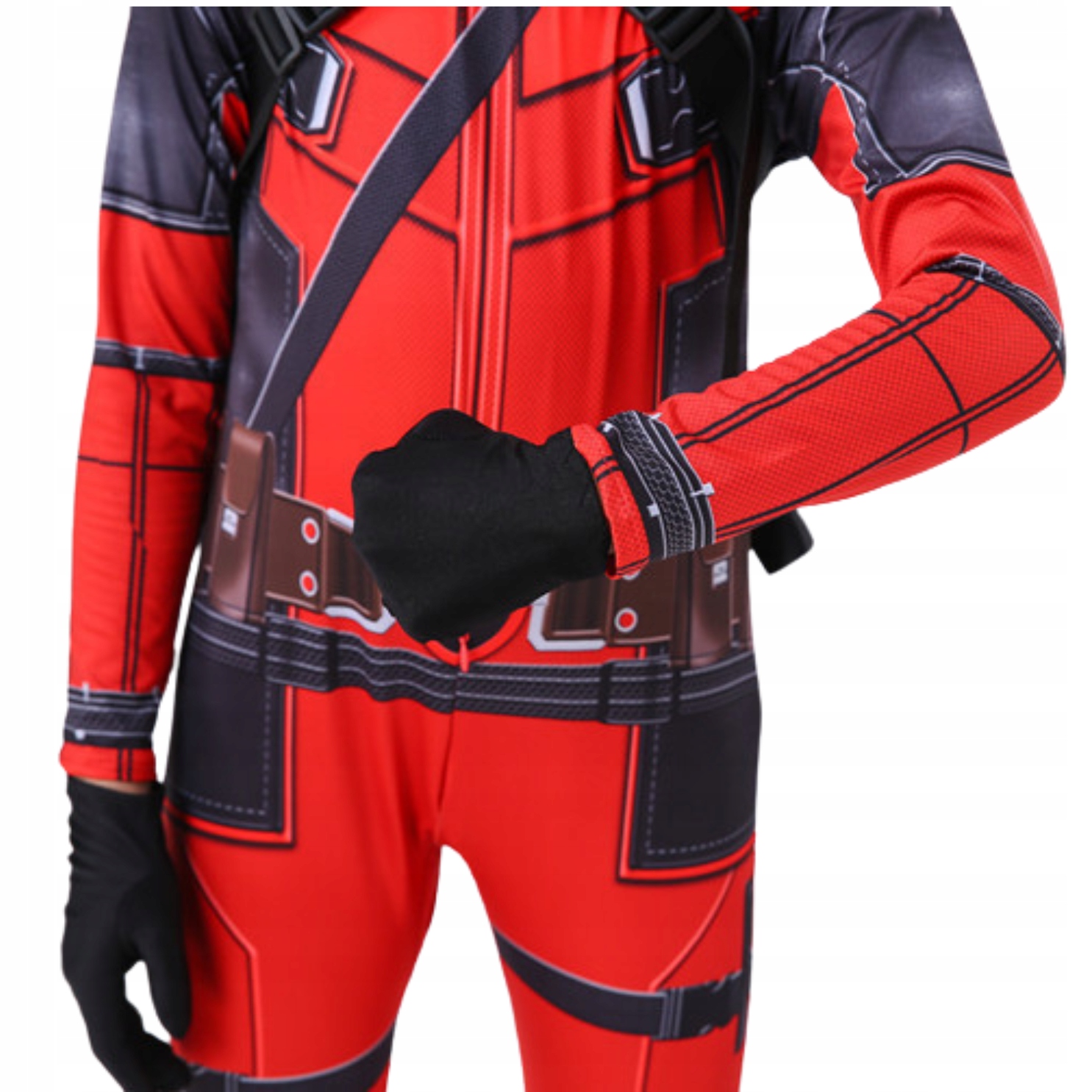 Zawartość zestawu: maska, miecze i akcesoria