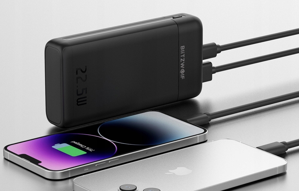 Podwójne porty USB-A i USB-C do jednoczesnego ładowania