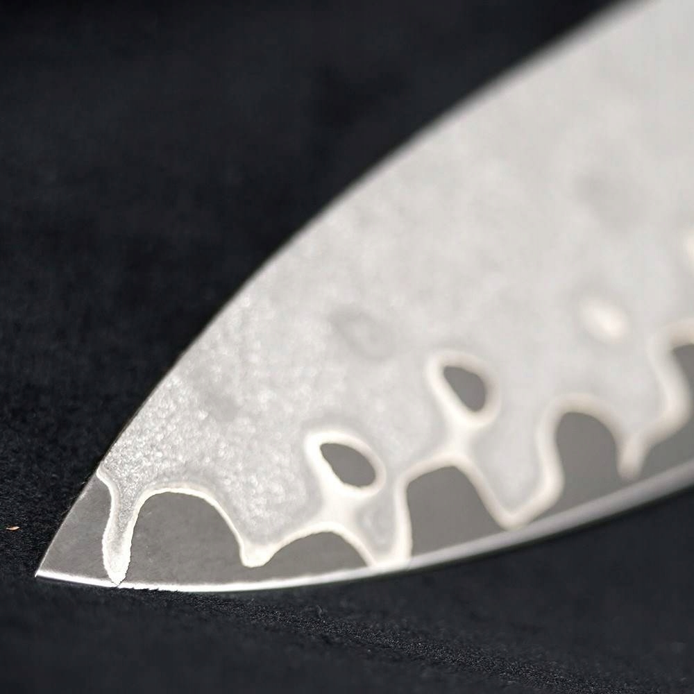 Ostrze ze stali damasceńskiej – Wyjątkowa ostrość i trwałość