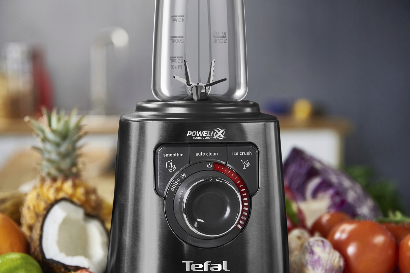 Wydajność silnika 1200 W – Szybsze blendowanie o 30%