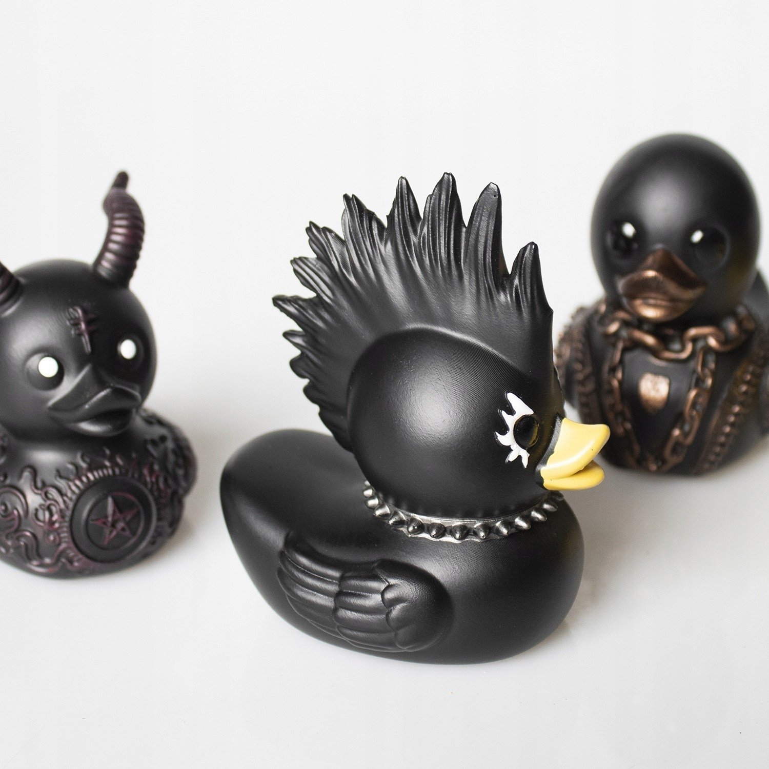 Unikalny design inspirowany subkulturami punk i metal