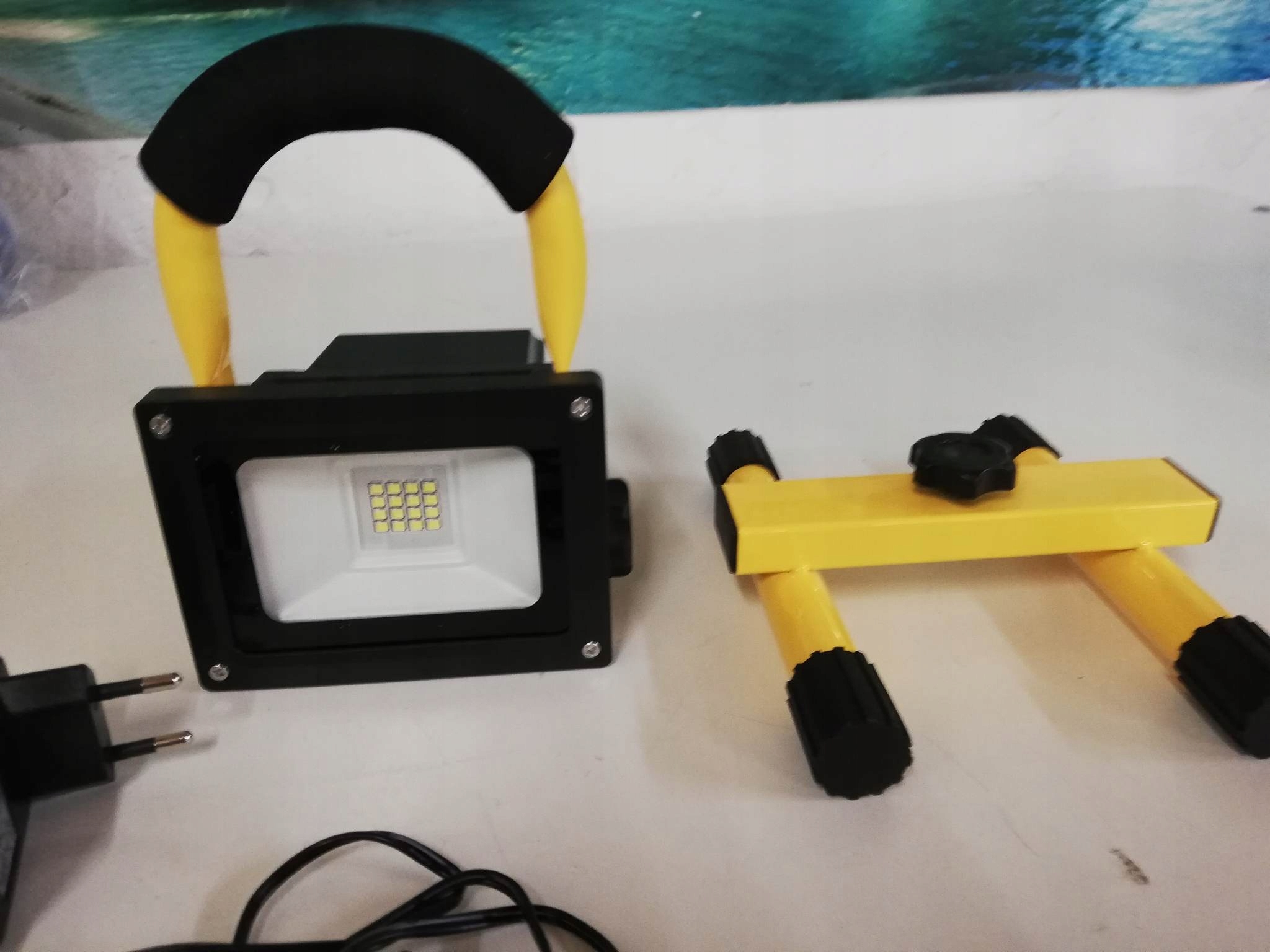 Ochrona przed warunkami atmosferycznymi – Klasa IP44