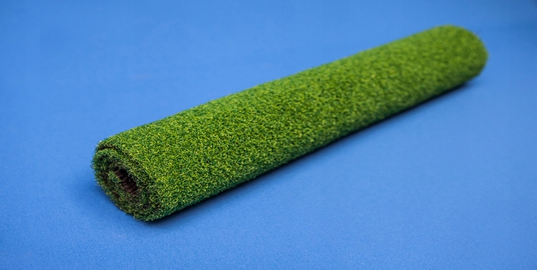 Łatwość w utrzymaniu – Czystość i trwałość sztucznej trawy