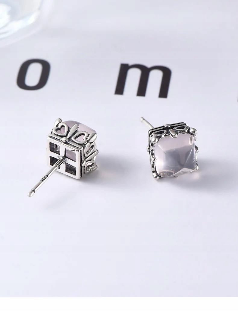 Nowoczesny design – Elegancki czarny kolor