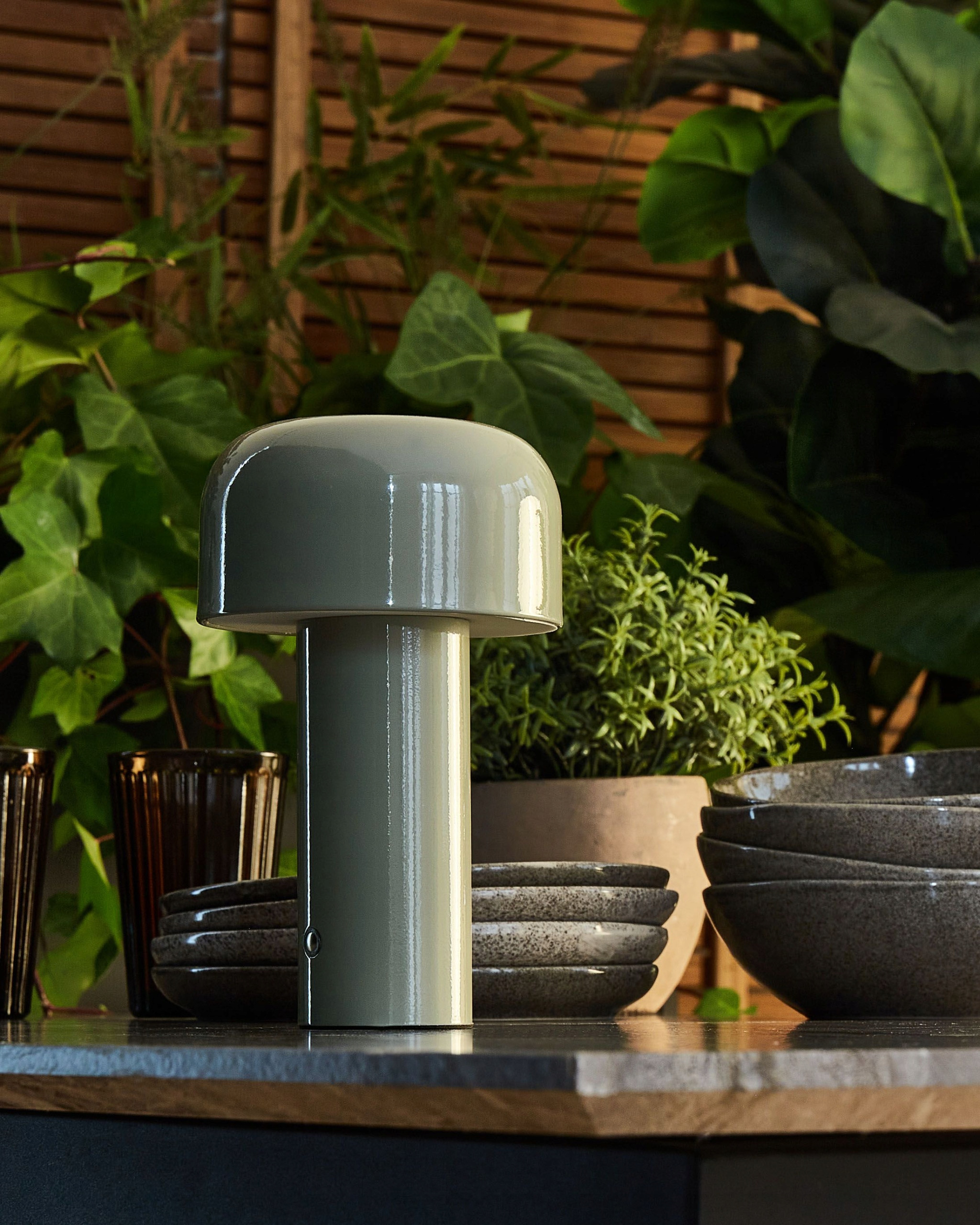 Oświetlenie LED w trzech barwach – stwórz idealny nastrój