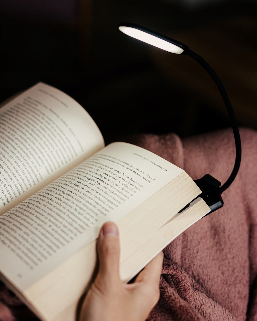 Wszechstronność zastosowań – Idealna do czytania, pracy i nauki