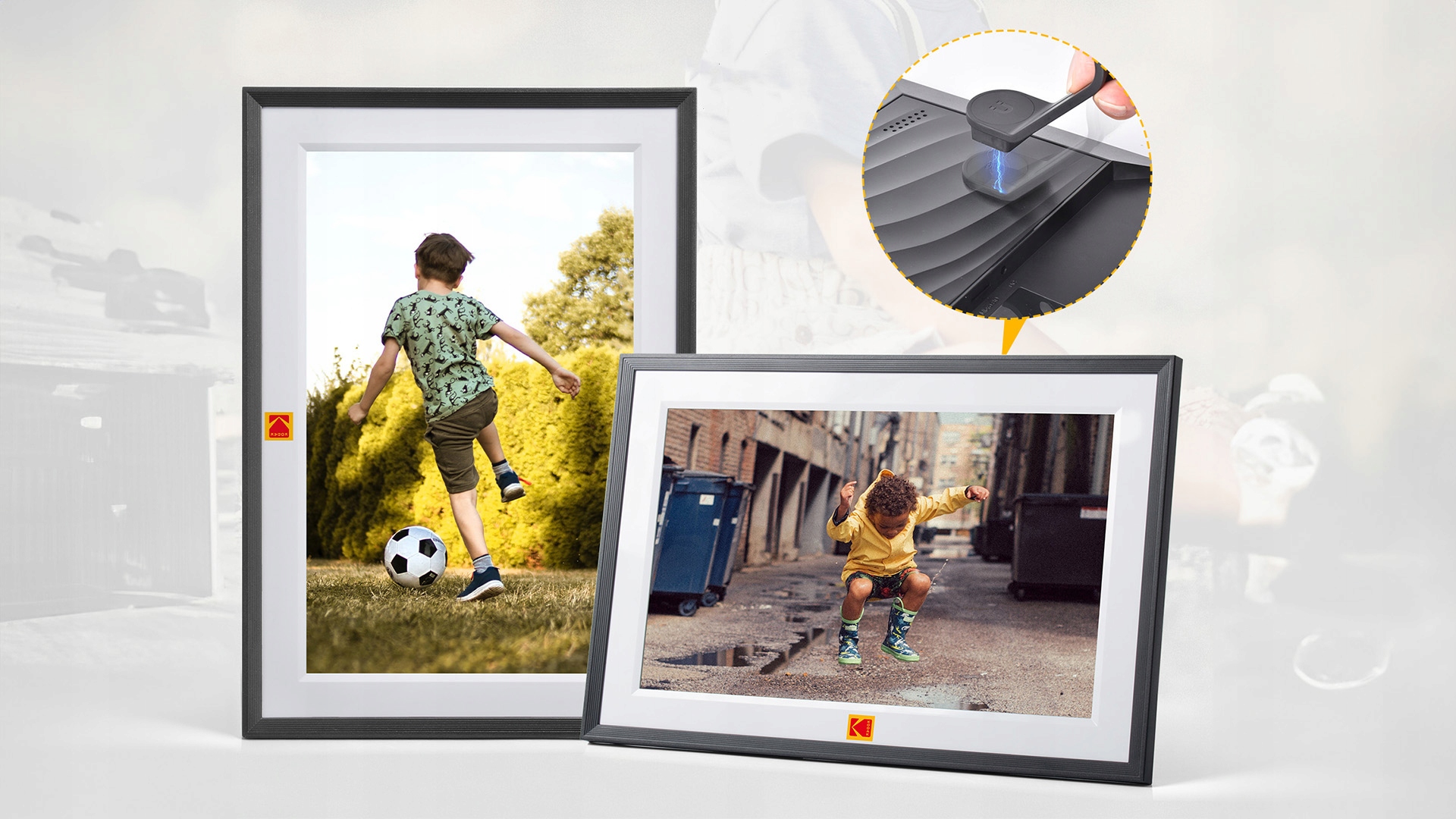 Możliwość powieszenia na ścianie lub postawienia na półce