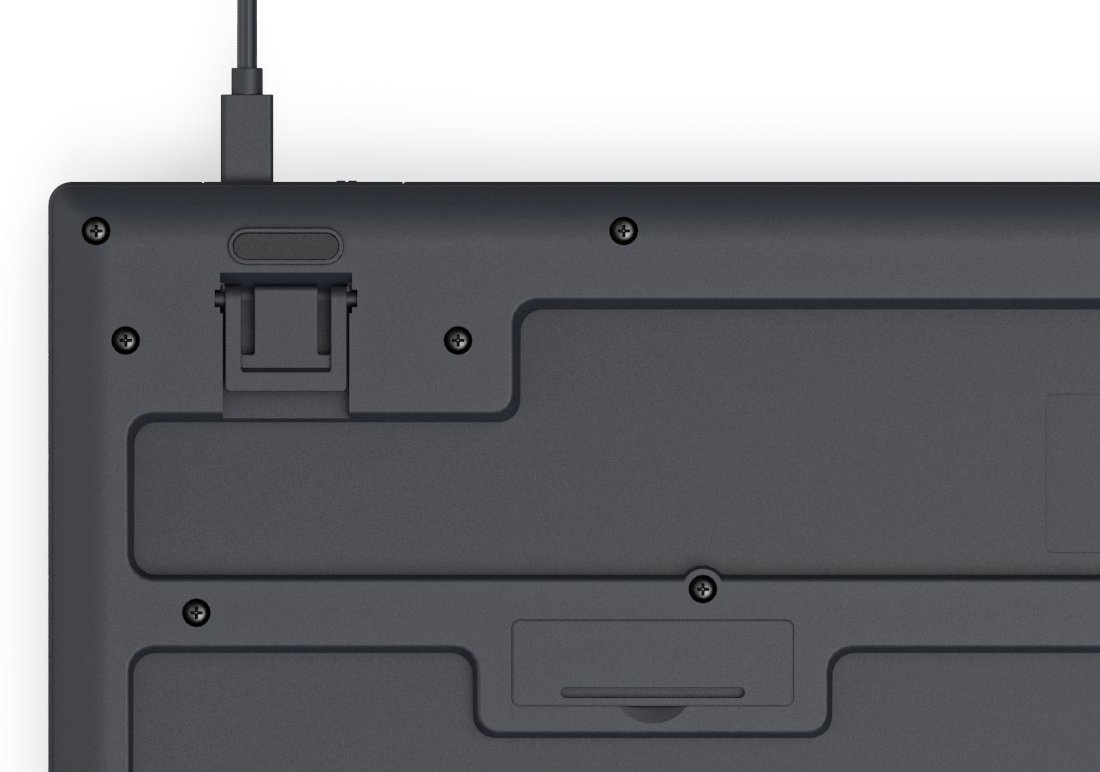 Osobne przyciski multimedialne w klawiaturze CK-200