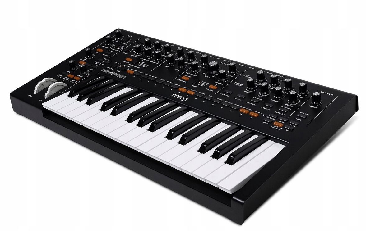 MOOG MESSENGER – Syntezator Analogowy Nowej Generacji