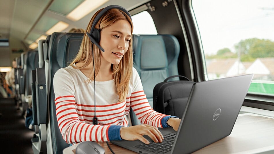 Słuchawki Dell WH3024 – Przewodowy zestaw słuchawkowy do pracy i rozrywki