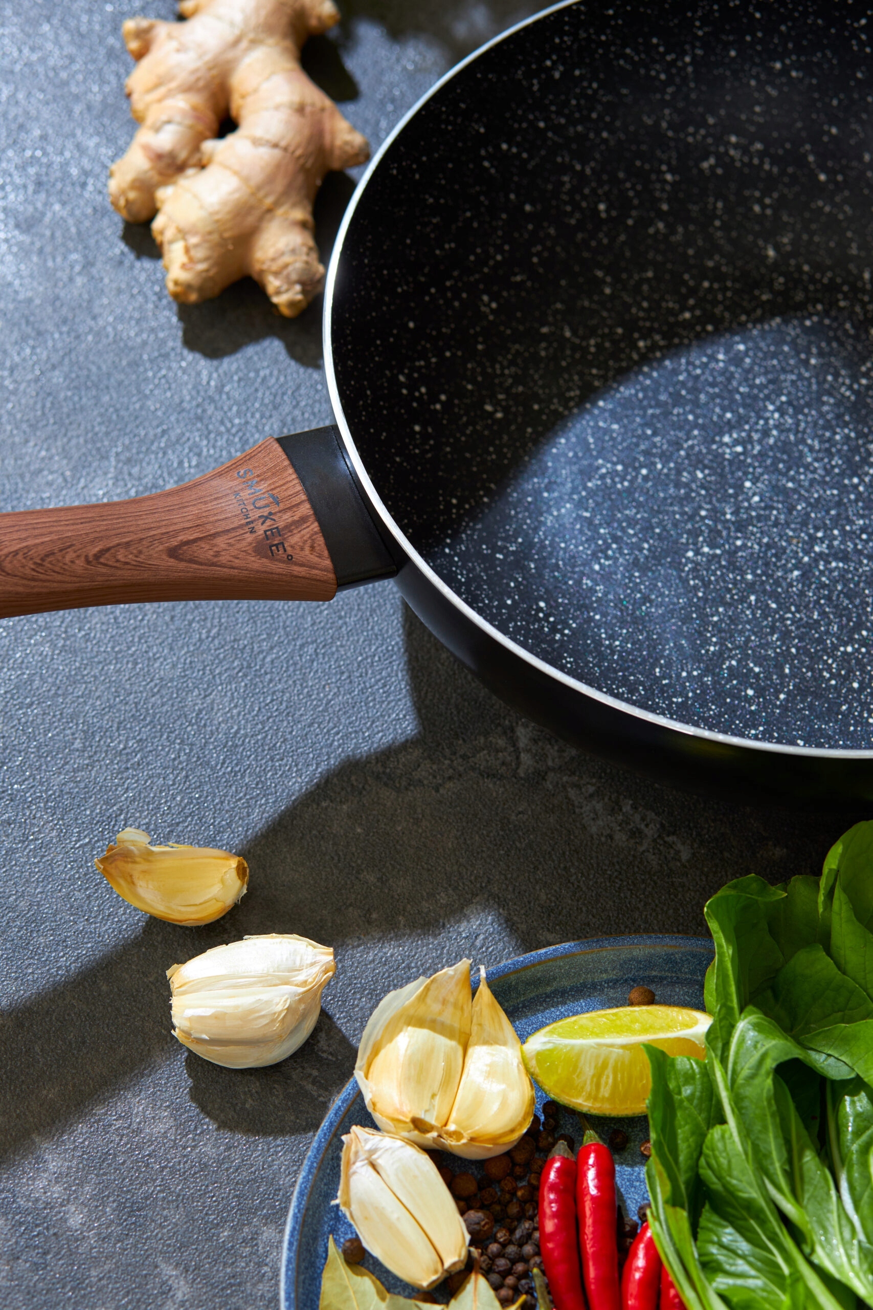 Komfort użytkowania dzięki uchwytowi soft-touch