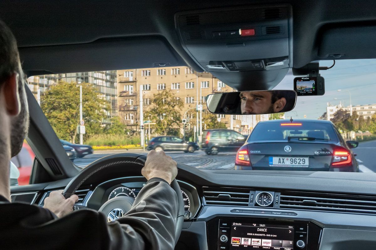 TrueCam M7 GPS Dual - oczy z przodu i tyłu głowy