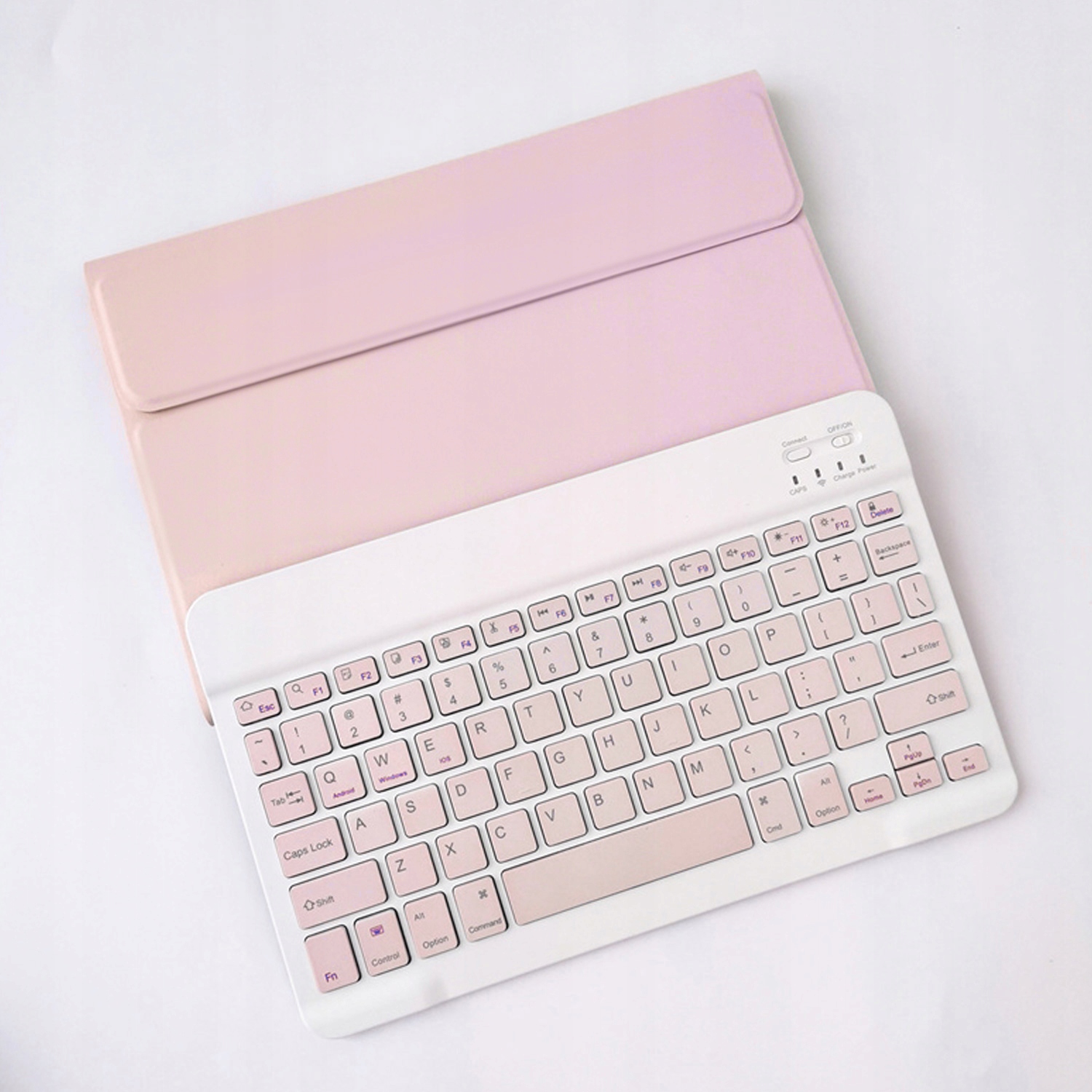 Magnetyczny zatrzask oraz mocowanie klawiatury