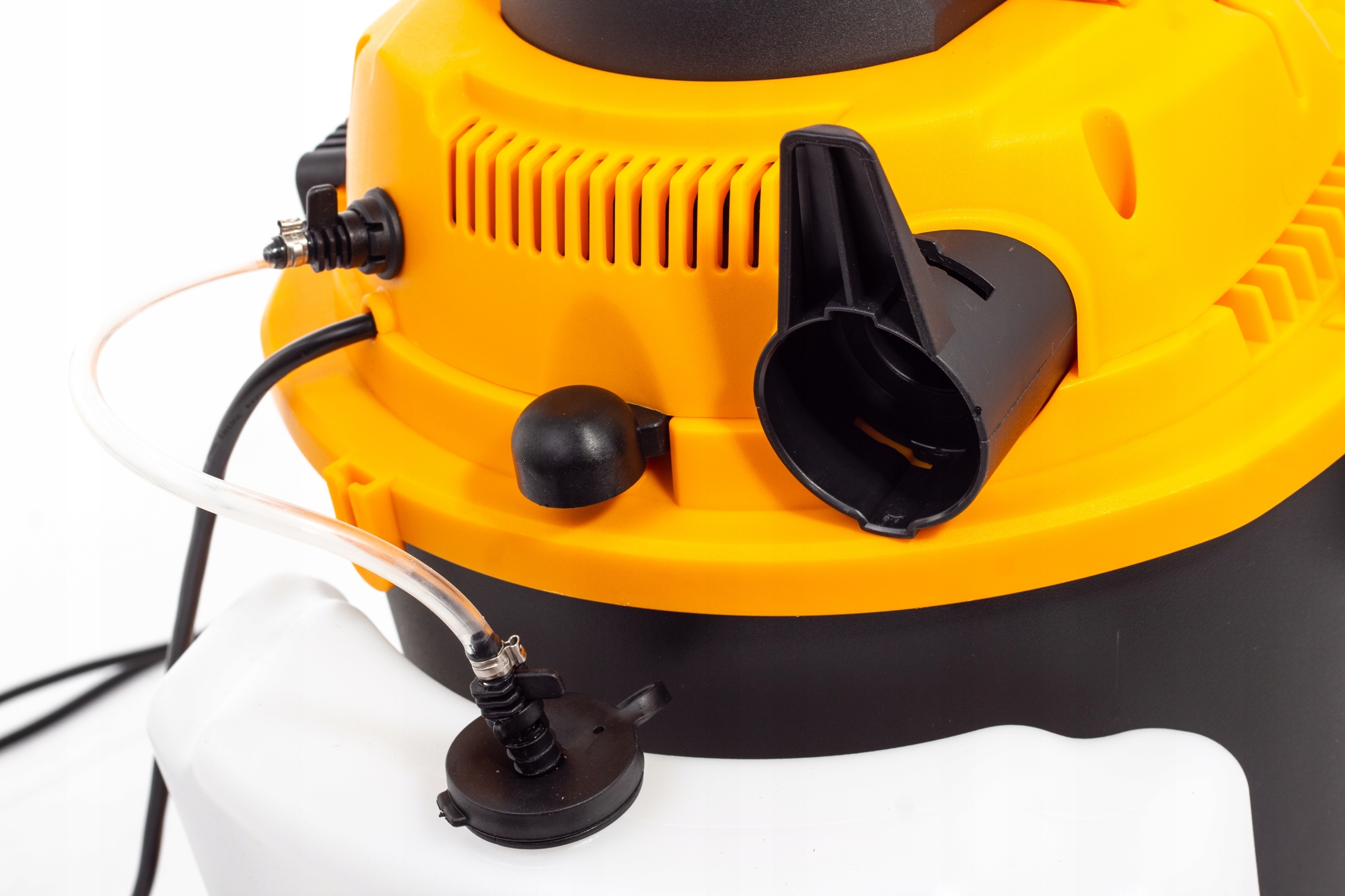 Wąska ssawka do tapicerki – idealna do trudnodostępnych miejsc