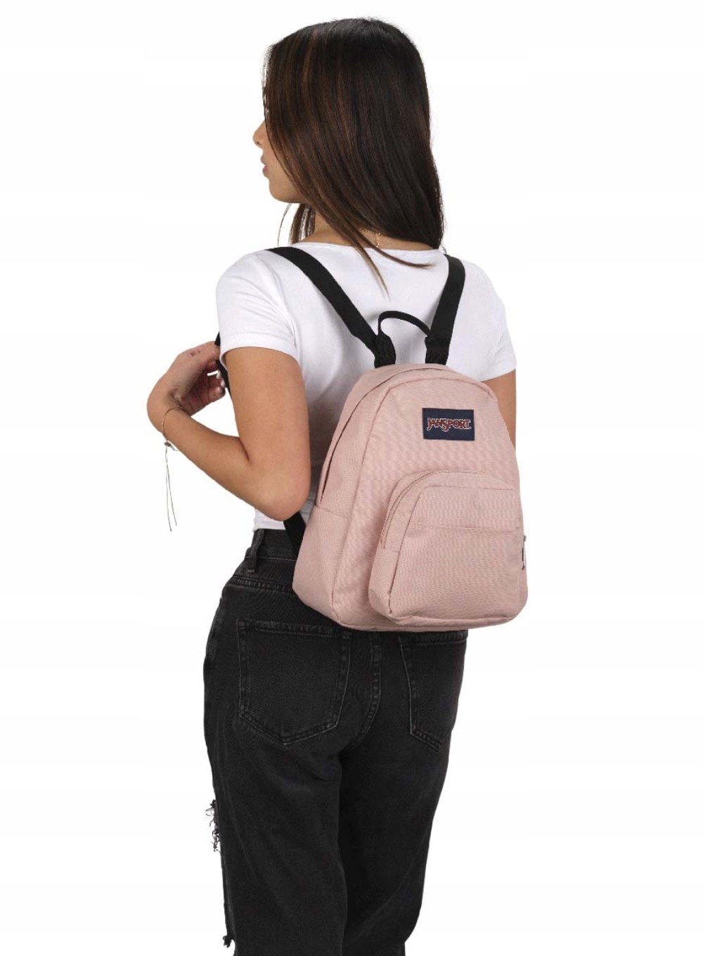 Wymiary plecaka: 28,5 x 25 x 10,5 cm