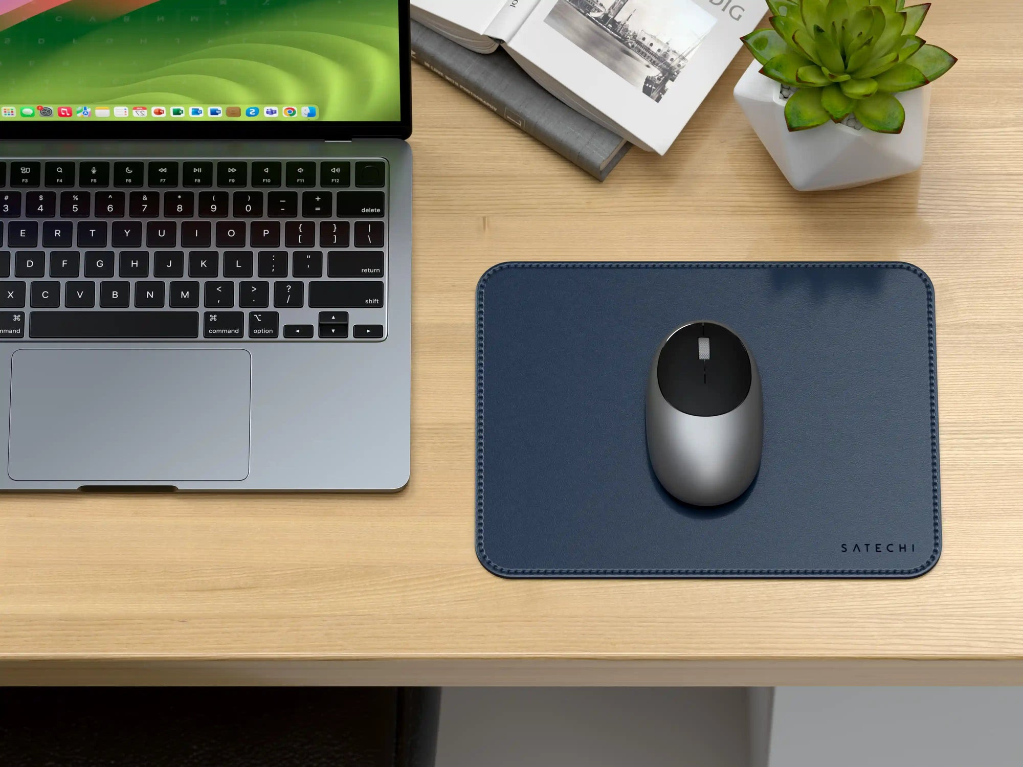 Podkładka na biurko Premium Mouse Pad - Wegańska skóra w eleganckim wydaniu