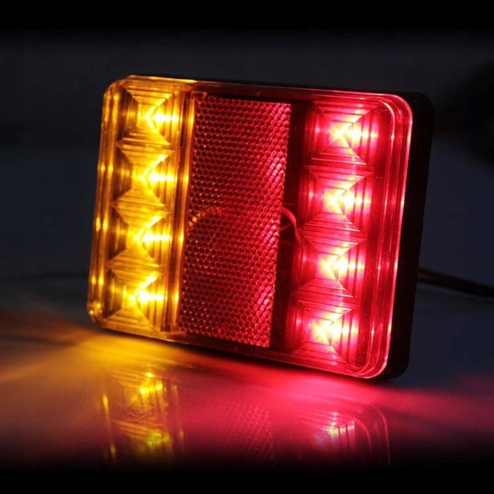 Uniwersalny montaż – możliwość instalacji z lewej lub prawej strony