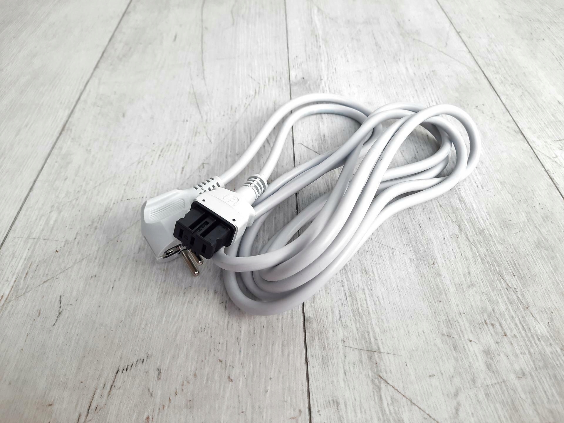 Kabel zasilający Siemens HZG0AS00 – Niezawodne zasilanie na 3 metry